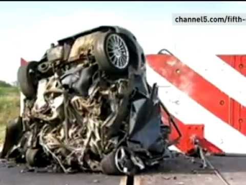 ford focus crash test at 120 mph.mp4