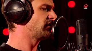 The BSMNT: Josef Salvat - Paradise (live bij Q)
