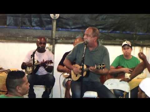 SOMBRINHA na RODA DE SAMBA DO NEM com a Família TIA DOCA em 08 09 2013 PH Registrou