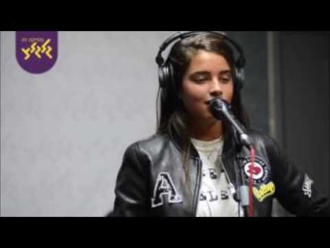 נועה קירל ואביאור מלסה- מקום לשינוי מילים