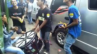 Download lagu *The-jak anjing di bunuh aja* mp3 Download lagu *The-jak anjing di bunuh aja* mp3