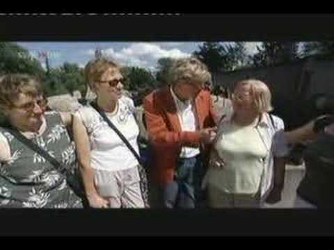 Hansy Vogt macht einen gepflegten Herrenwitz