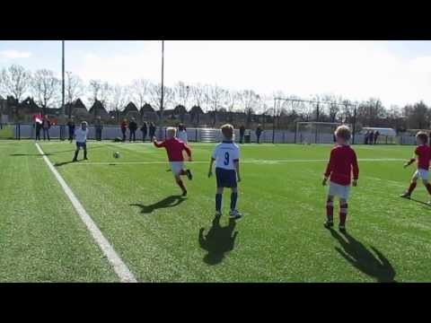 Hoevelaken F1 - SDVB F1 - 20-04-2013. Eindstand 5-1