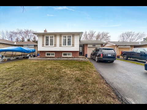 4323 Forsyth Boulevard, Burlington Home for Sale - Real Estate Properties for Sale