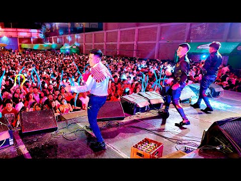 PUMITA CAZADOR ▷ | PARA QUE ME ENAMORE | En concierto en Lima  2025 ✓