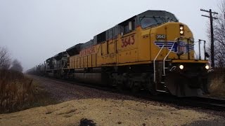 preview picture of video 'UP 3643, an SD90/43 MAC in the Fog, on 12/14/2014'