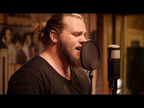 Heiserman H47 Microphone - Pop Vocals with Cody Christian