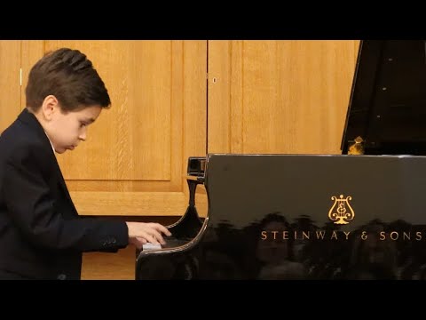 Рахманинов - Музыкальный момент №4 ми минор исп. Андрей Гончаров Rachmaninoff - Musical moment No.4