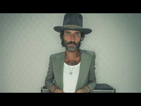 Leiva estrena su álbum “Cuando Te Muerdes El Labio” y el video “Diazepam” junto a Natalia Lafourcade