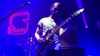 Adamlar - Yanmış İçinden (26.01.2019 / Lokalize)