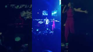 Julia Medina y Dave - Vivir / OT 2018 Concierto Madrid