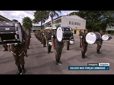 MP que reajustou soldo de militares segue para análise da Câmara