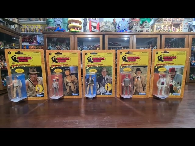 Vídeo relacionado con INDIANA JONES Retro Collection Dr. Henry Jones - Figura 4 Años+