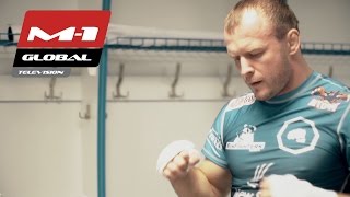 M-1 Challenge 68. Fighters' room backstage