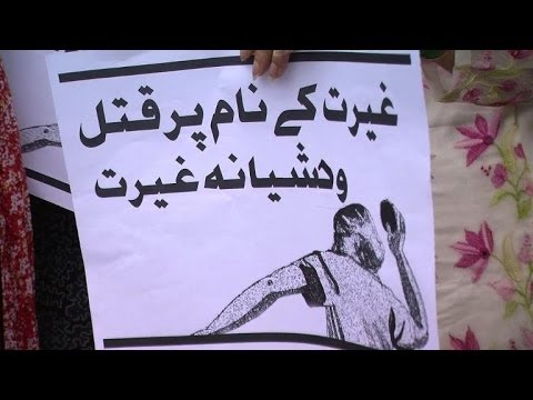 Pakistani protesters outraged by brutal 'honour killing'