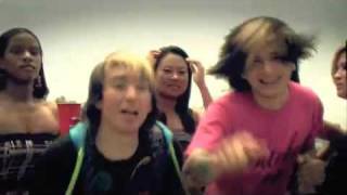 FreaXXX - Brokencyde