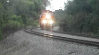 preview picture of video 'BNSF Passenger Test Train!!! (9-16-2010) Silver Passenger Car's!'