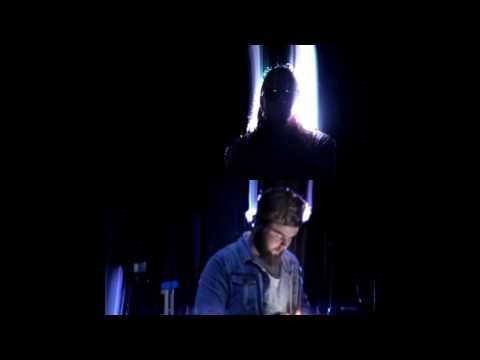 Siggi Litli Ft. Eyþór Arnar -  Lífið leikur við mig