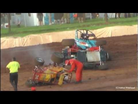 Big Speedcar Crash - Sydney Speedway 18-2-12