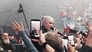 Empty - @garbage live at Edinburgh castle