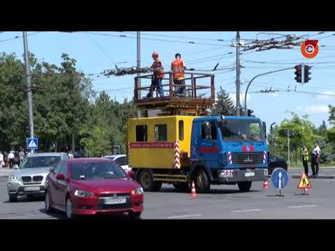 Из-за аварии на проспекте Металлургов остановились трамваи