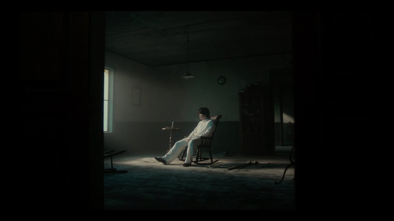 Lyric Videoサムネイル