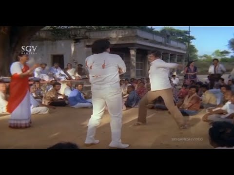Rajesh Beats His Brother Dr. Vishnuvardhan In Village Panchayat | Nammoora Raja Kannada Movie Scene