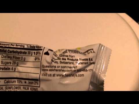 Quick review of KitKat white minis.
