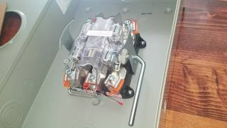 unboxing: Square D 200 amp Overhead/Underground Meter Socket With Lever Bypass