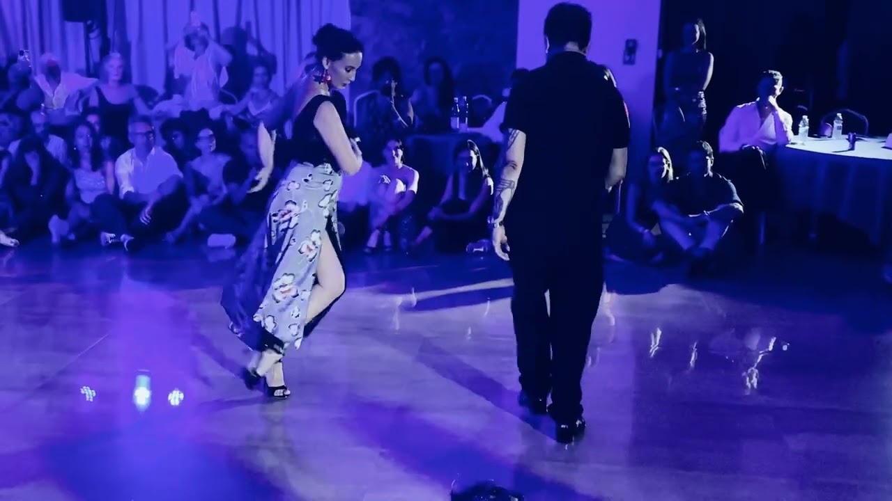 Mariano Chicho Frumboli y Juana Sepulveda  - "Toda Milonga"  - Amores Tango