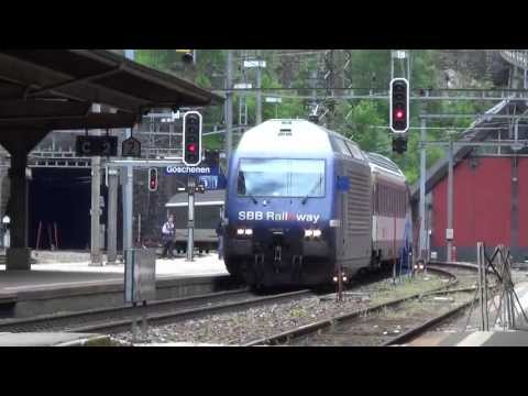 SBB Re 460 050 ''RailAway'' con IR InterRegio a Göschenen