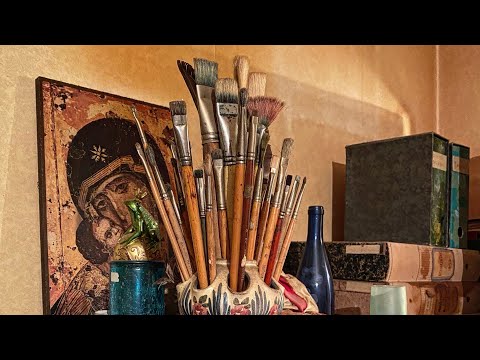 Utforskar en intressant lägenhet!