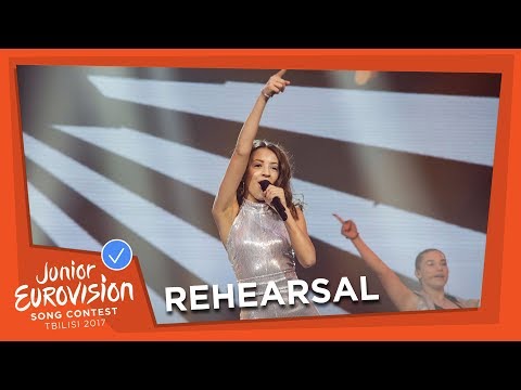AUSTRALIA - REHEARSAL - ISABELLA CLARKE - SPEAK UP - EXCLUSIVE FOOTAGE