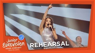 AUSTRALIA - REHEARSAL - ISABELLA CLARKE - SPEAK UP - EXCLUSIVE FOOTAGE