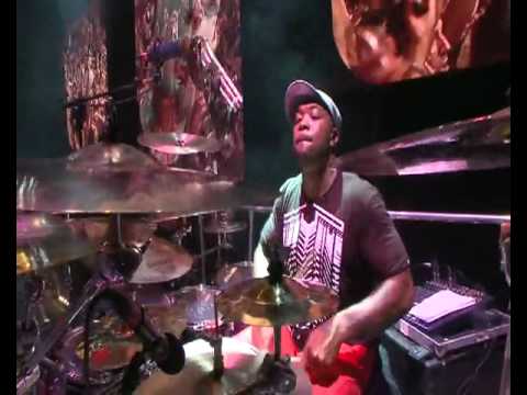 Tiziano Ferro - Sere Nere (Live in Rome 2009 Official HQ DVD).flv