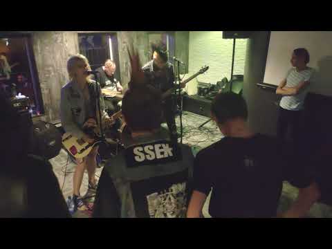 "Cockbox" (from Helsinki) live at "сбитый летчик", Kaliningrad (RUS)