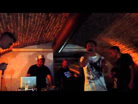 Tullo Vs. Mattak fight club freestyle battle