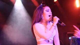 Charli XCX - Dreamer (live @ Le Poisson Rouge 4/14/17) Charli XCX - Dreamer (live @ Le Poisson Rouge 4/14/17)