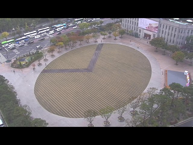 ソウル広場（서울광장）