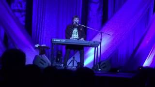 Burton Cummings - &quot;I Will Play a Rhapsody&quot; (Up Close and Alone Tour - October 2016)