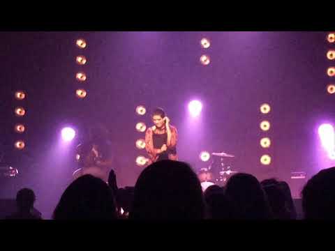 Sara Shiver ”This is Living Now”