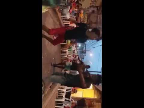 Un  beso salsa choke video