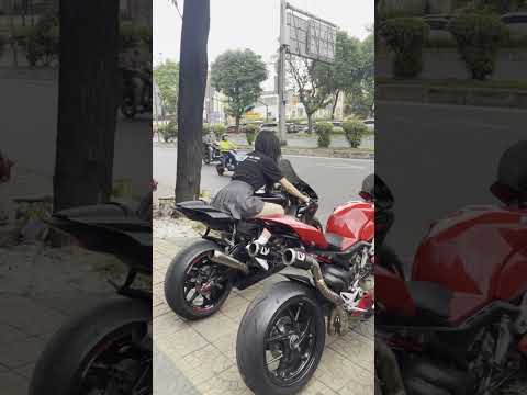 Yamaha R1 Arrow exhaust sound 🥰🥰#subscribe #shorts #short #shortsvideo #youtubeshorts #youtube