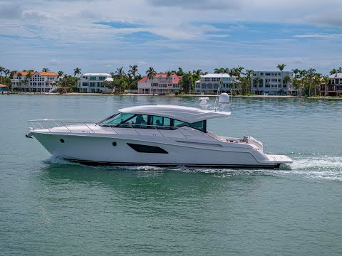 Tiara Yachts 53 Coupe video