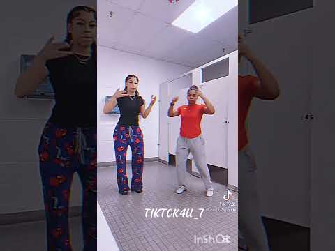 It goes one by one two by two1️⃣ 2️⃣ #tiktok #edit #dancechallege #dance