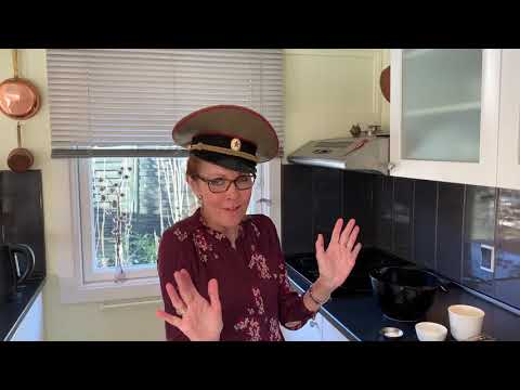 Freverts verden drømmer om russisk kaviar, men får torskerogn i Rusland.