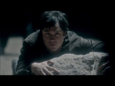 TVD 8x14 - Bonnie fights Cade and Stefan kills him | HD