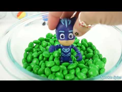 Dog Paw m&m surprises and blind bags (Learn colors)