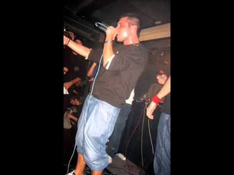 Δ.Π.Θ. - Καυτές ανάσες (κουπλέ)