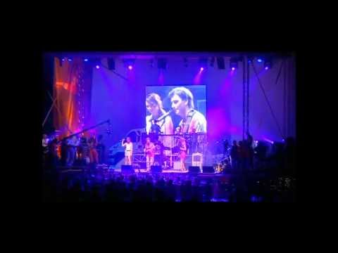 ljubav se zove imenom tvojim-Žanamari Lalić & Dean Dvornik-Live-(funk on the beach)